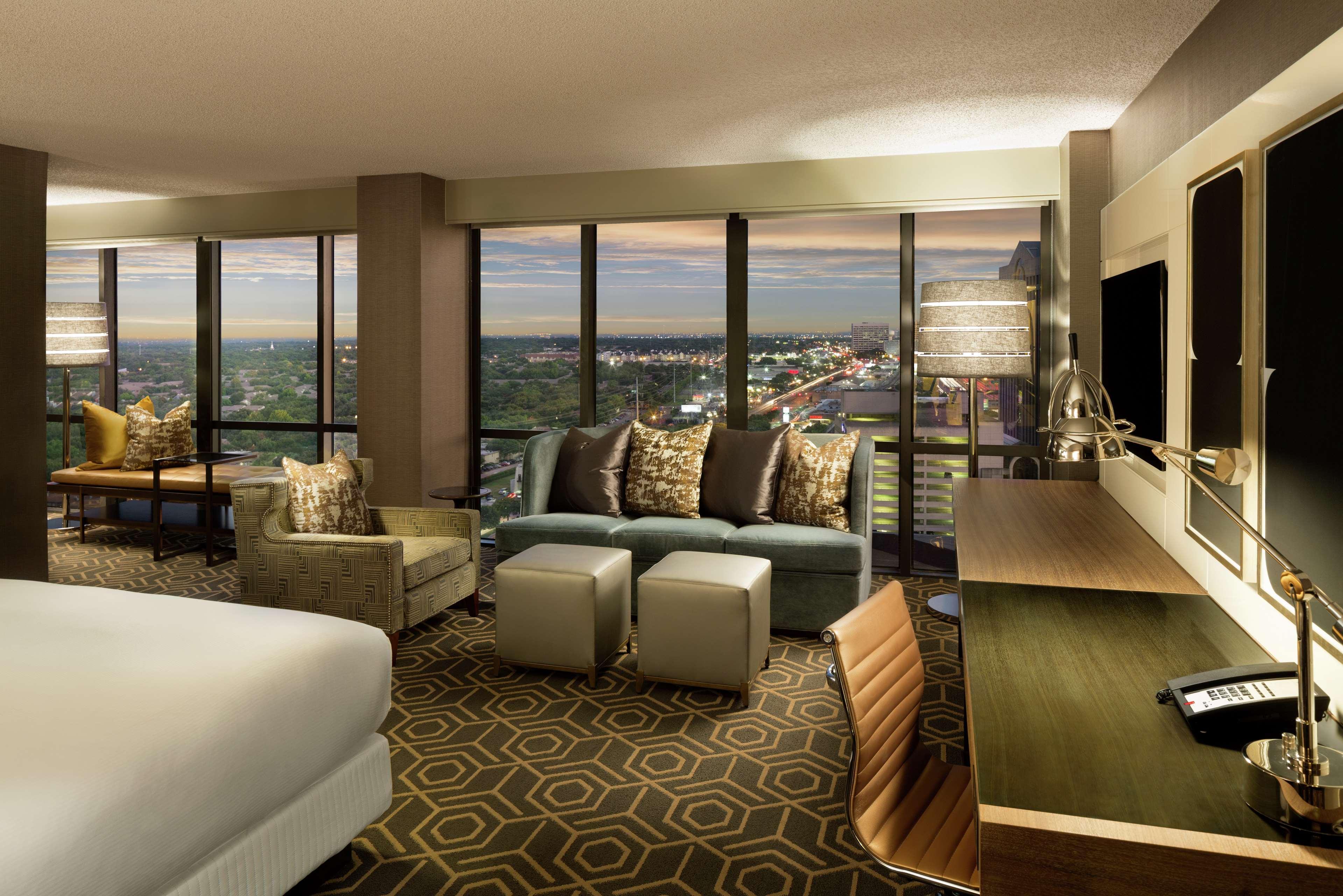Doubletree By Hilton Hotel Dallas Campbell Centre Exteriér fotografie
