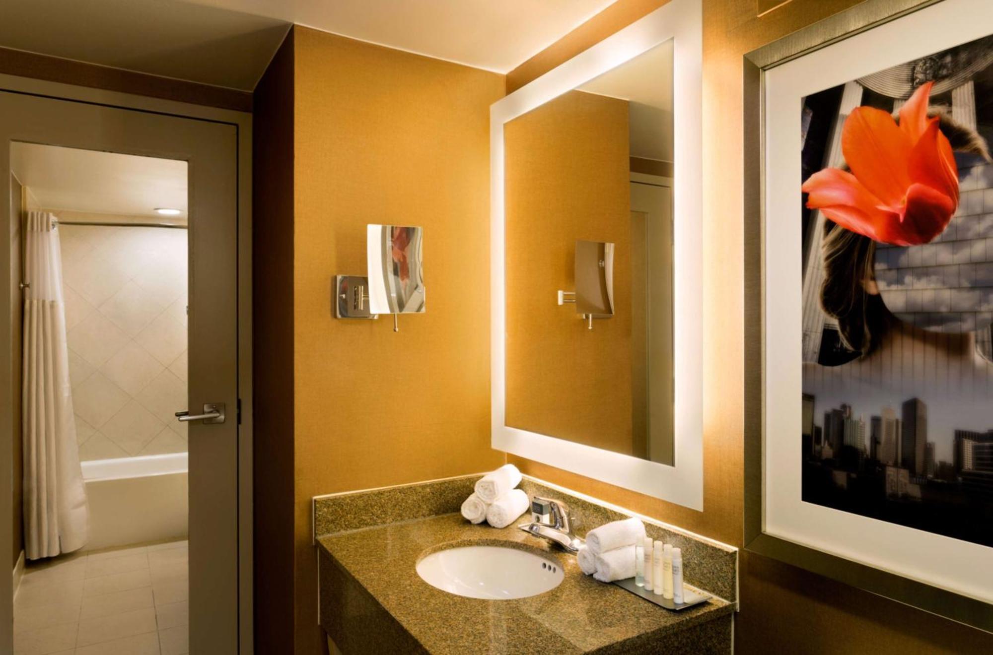 Doubletree By Hilton Hotel Dallas Campbell Centre Exteriér fotografie